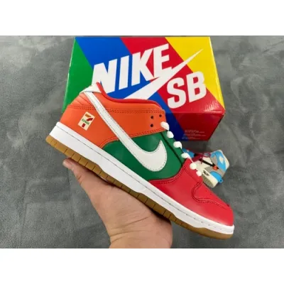 7-Eleven x Nike SB Dunk Low 02