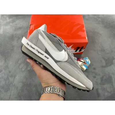 Fragment Design x sacai x Nike LDWaffle Light Smoke Grey 02