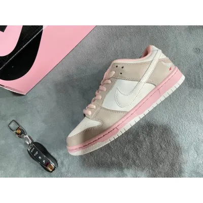 Nike SB Dunk Low PRO OG QS Pink Pigeon 01