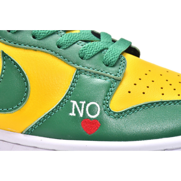 Supreme x Nike SB Dunk Low Brazil Green Yellow