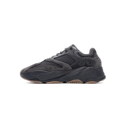 Adidas Yeezy 700 Utility Black 01