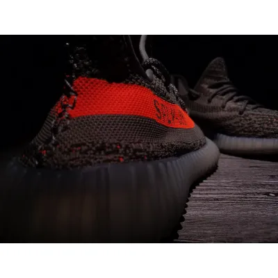 Adidas Yeey 350 Boost V2 Beluga 02