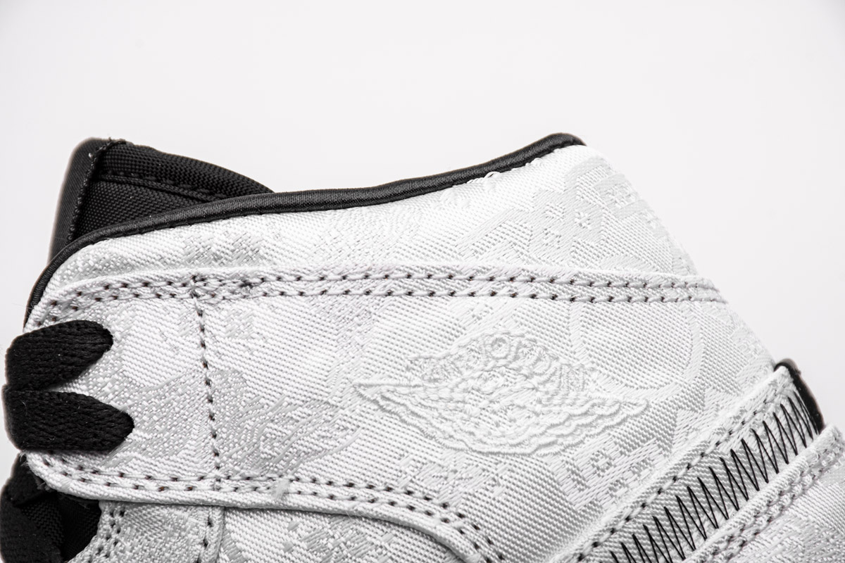 jordan 4 retro bred foot locker