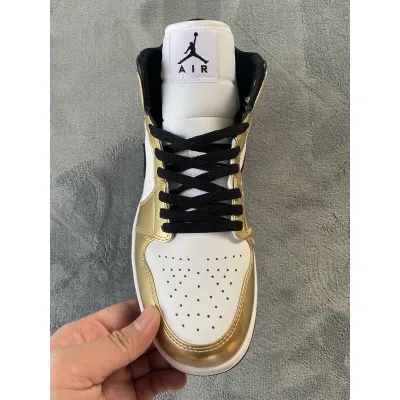 Air Jordan 1 Mid SE Metallic Gold  02