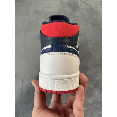 Air Jordan 1 Mid SE USA 02