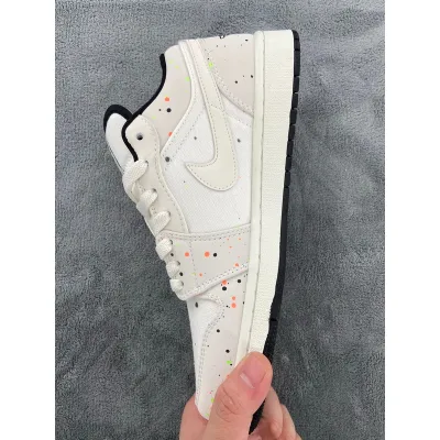 Air Jordan 1 Low SE Paint Splatter 02