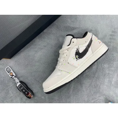 Air Jordan 1 Low SE Paint Splatter 01