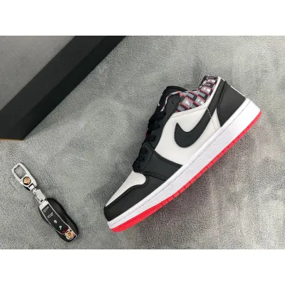 Air Jordan 1 Low Quai 54 01
