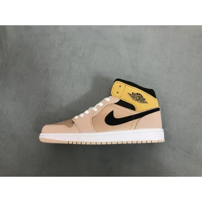 Air Jordan 1 Mid SE Particle Beige 01