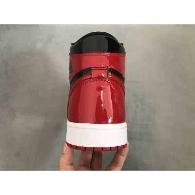 Air Jordan 1 High OG Bred Patent  02