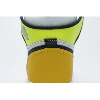 Air Jordan 1 Retro High OG Volt Gold