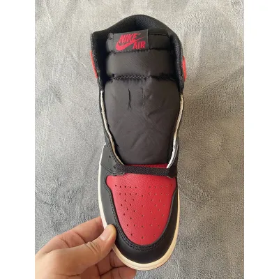 Air Jordan 1 High OG Bred Toe AAA   02