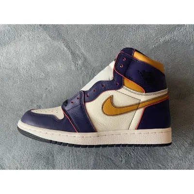 Air Jordan 1 Retro High OG LA to Chicago AA 01