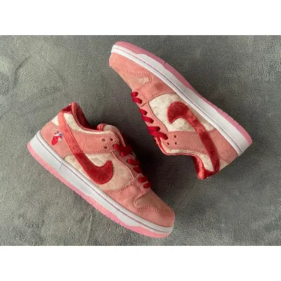 Strange Love x Nike SB Dunk Low Pro 02