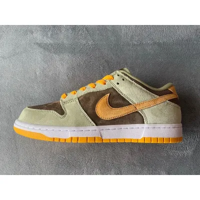 Nike Dunk Low SE Dusty Olive  01