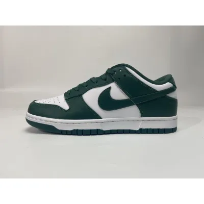 Nike SB Dunk Low RetroVarsity Green  01