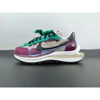 Sacai x Nike Pegasua Vaporfly String Black Villain Red  01