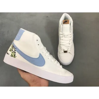 Nike Blaer Mid 77 White Blue  02