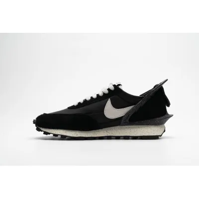 NIKE X Undercover Daybreak Black White 01