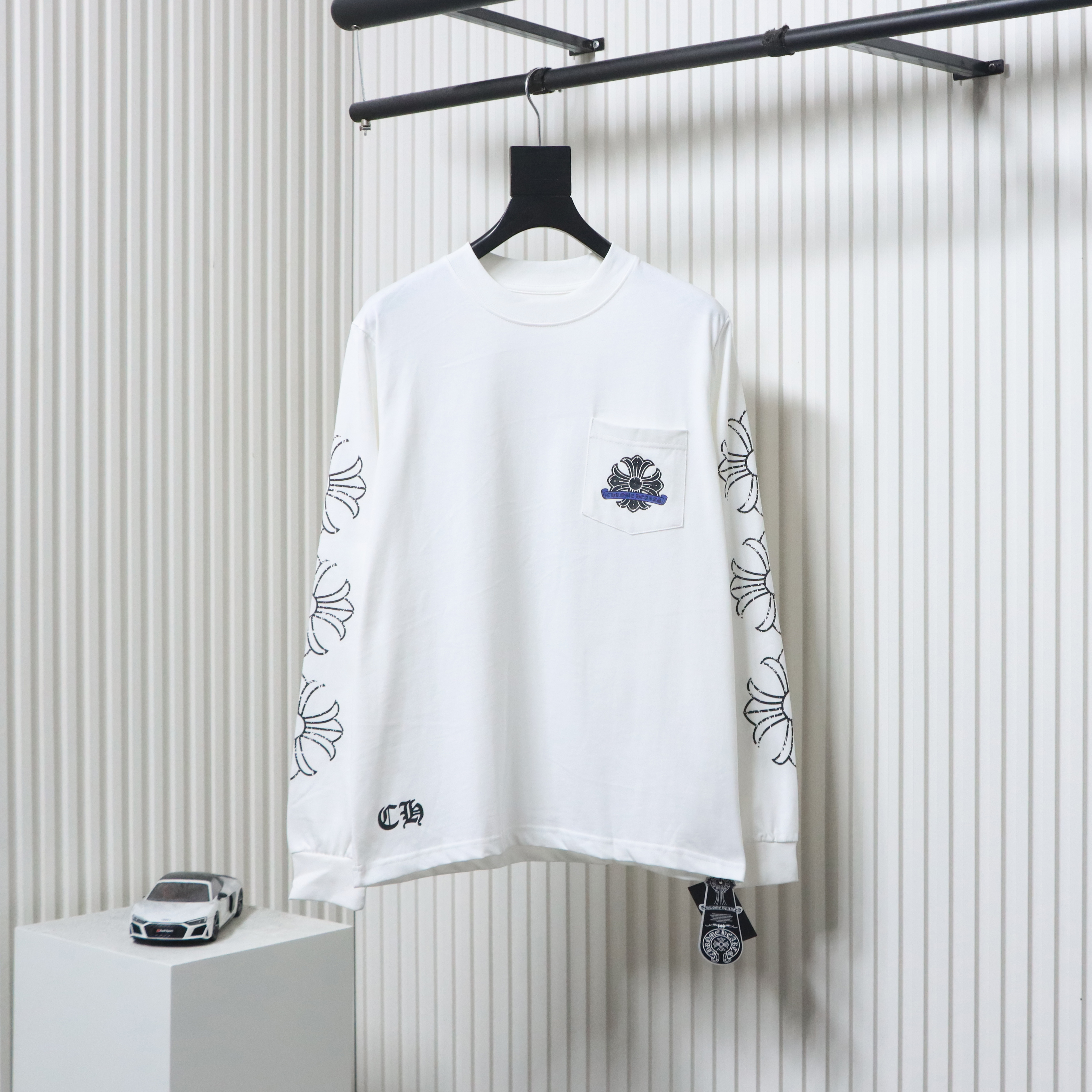 EM Sneakers Chrome Hearts CH 25ss Damaged Horseshoe Long Sleeve White